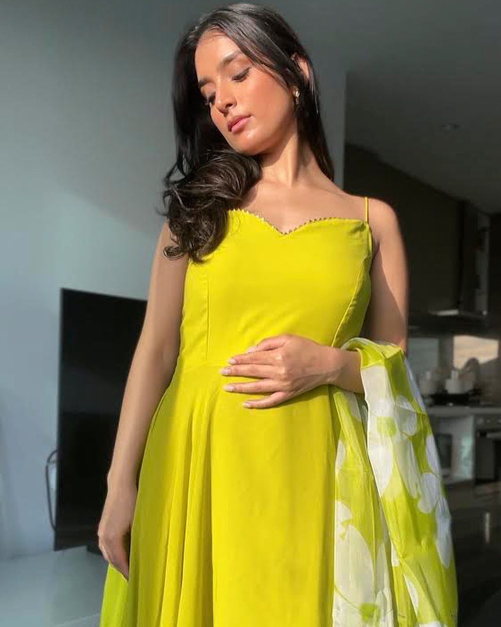 Women Floral Print Anarkali Kurta Set with Dupatta