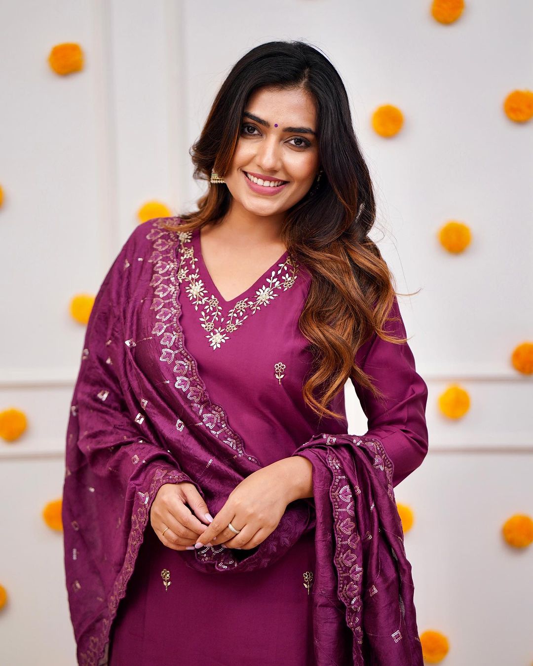 Women Embroidered Anarkali Kurta Set